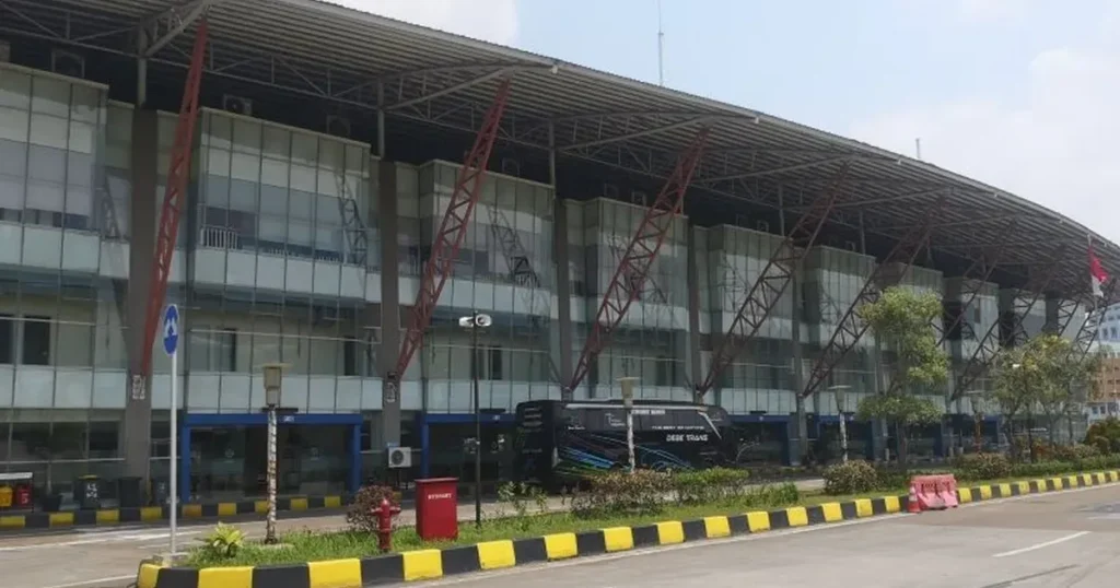 113 Ribu Penumpang Mudik Lewat Terminal Pulo Gebang 2026