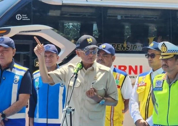 Evaluasi Rest Area Tol Trans Jawa 2026 - Menteri PU Benahi Penumpukan Kendaraan
