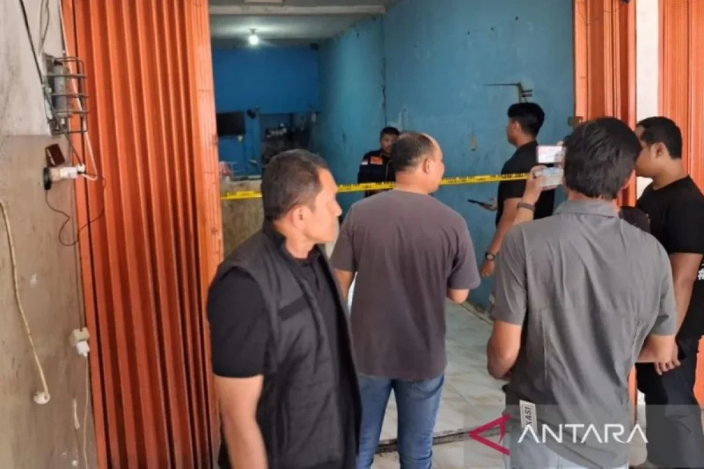 Jasad Pegawai dalam Freezer Ditemukan Bos Ayam Geprek