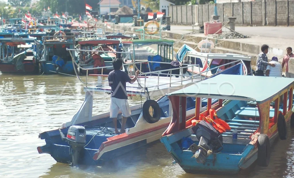 Kapal Wisata Asing Disegel: Dugaan Sewa Ilegal Jakarta