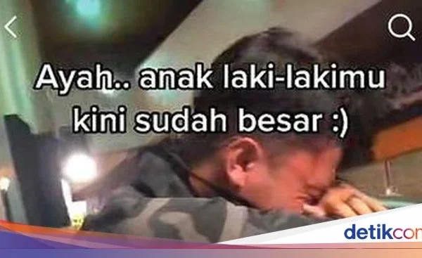 Ayah dan Anak Bertemu Lagi Setelah 18 Tahun Terpisah