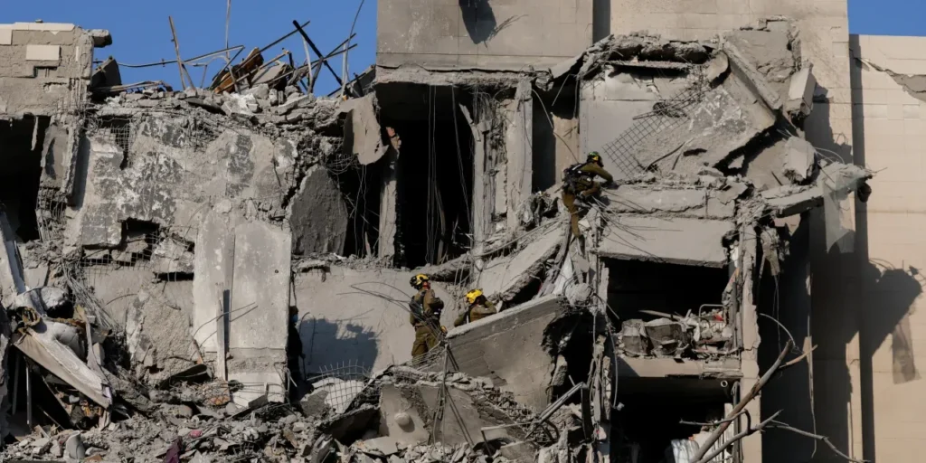 Iran Tembak Jatuh 2 Jet Tempur AS, Trump Beri Respons Mengejutkan