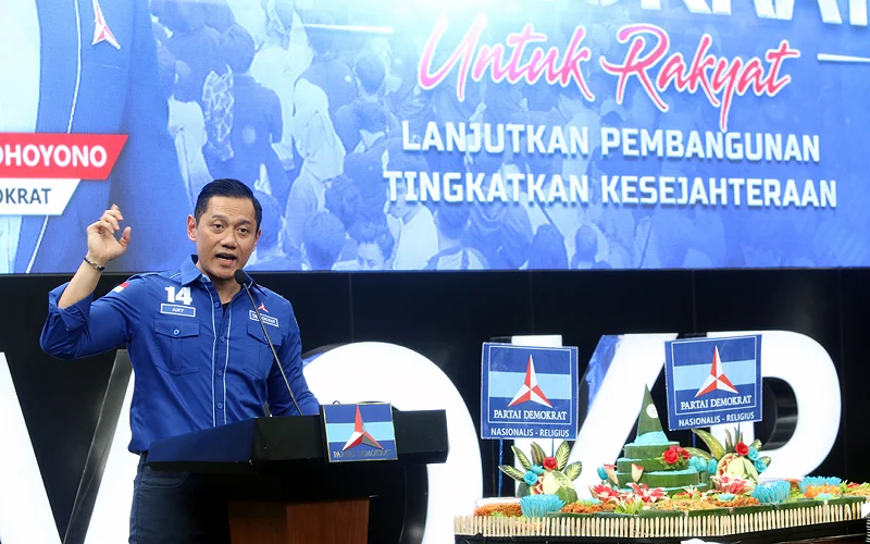 Jokowi Respons Isu Ijazah Palsu: AHY-Puan Disebut Terlibat