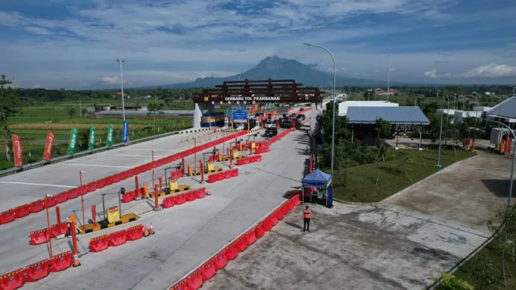 Libur Paskah 2026: 376 Ribu Kendaraan Padati Tol Regional